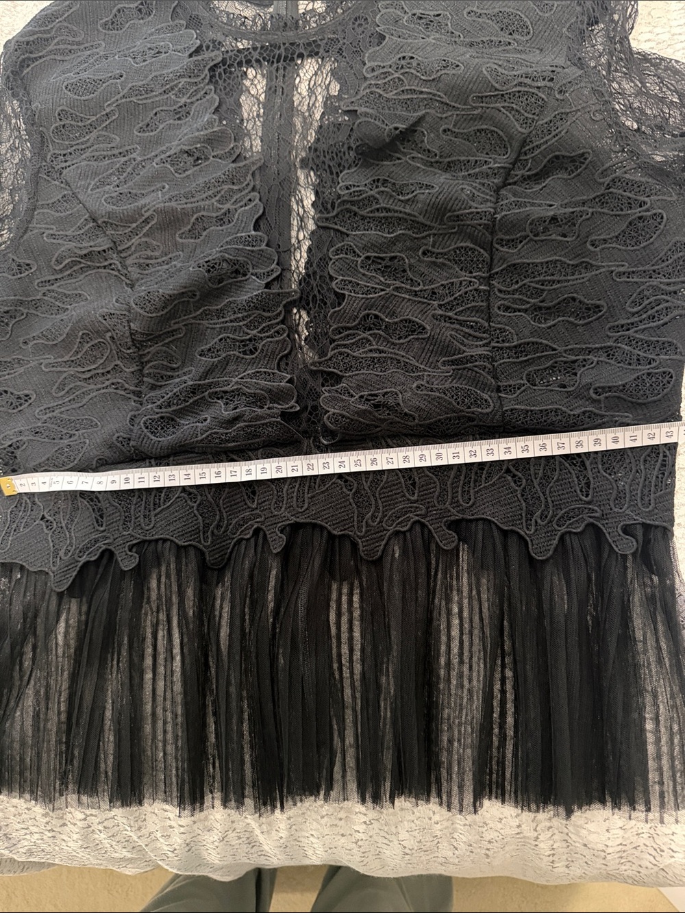 Bardot FRANCESCA TOP, black lace with ruffled sleeves. - Picture 6 of 6